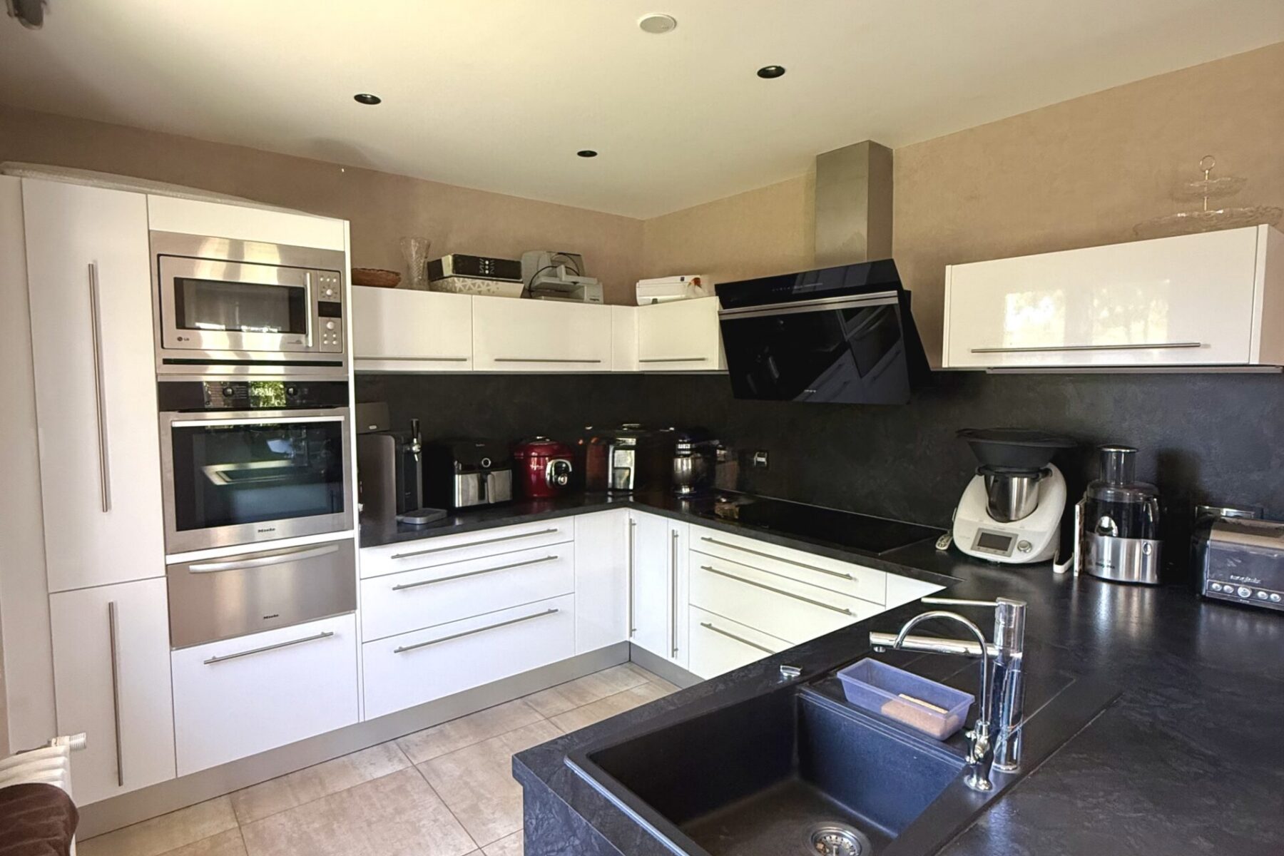 Plain-pied de 150 m² avec terrain — Guénange
